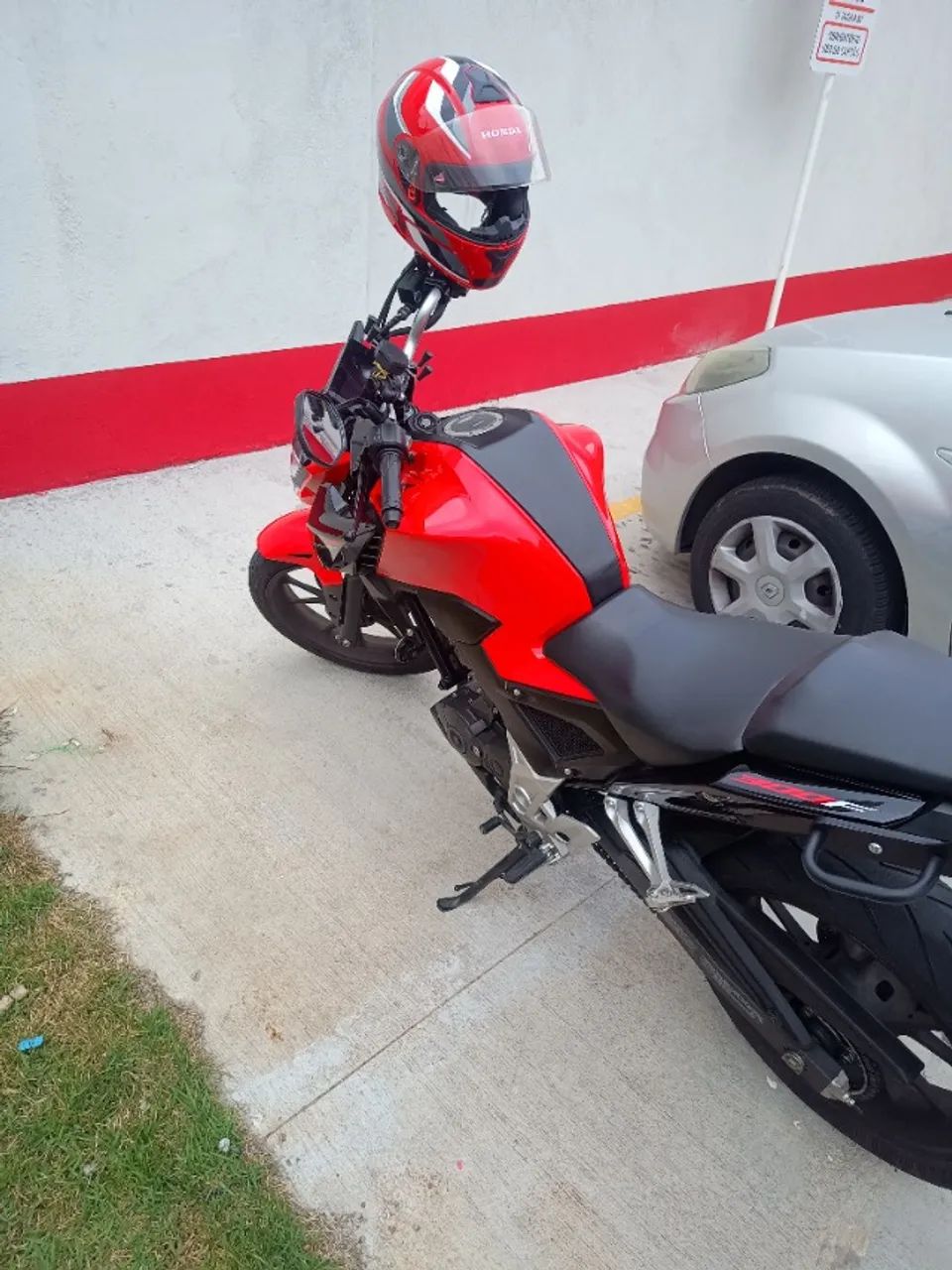 CB 300f impecável 2024 doc ok - Foto 3