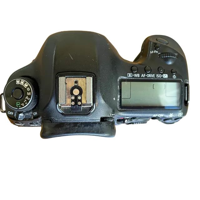 Canon 5D Mark III Full Frame + 5 Baterias + 3 Cartões | Recém