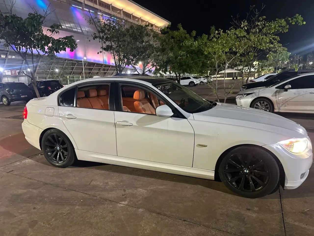 BMW 320I A 2011 - Foto 4