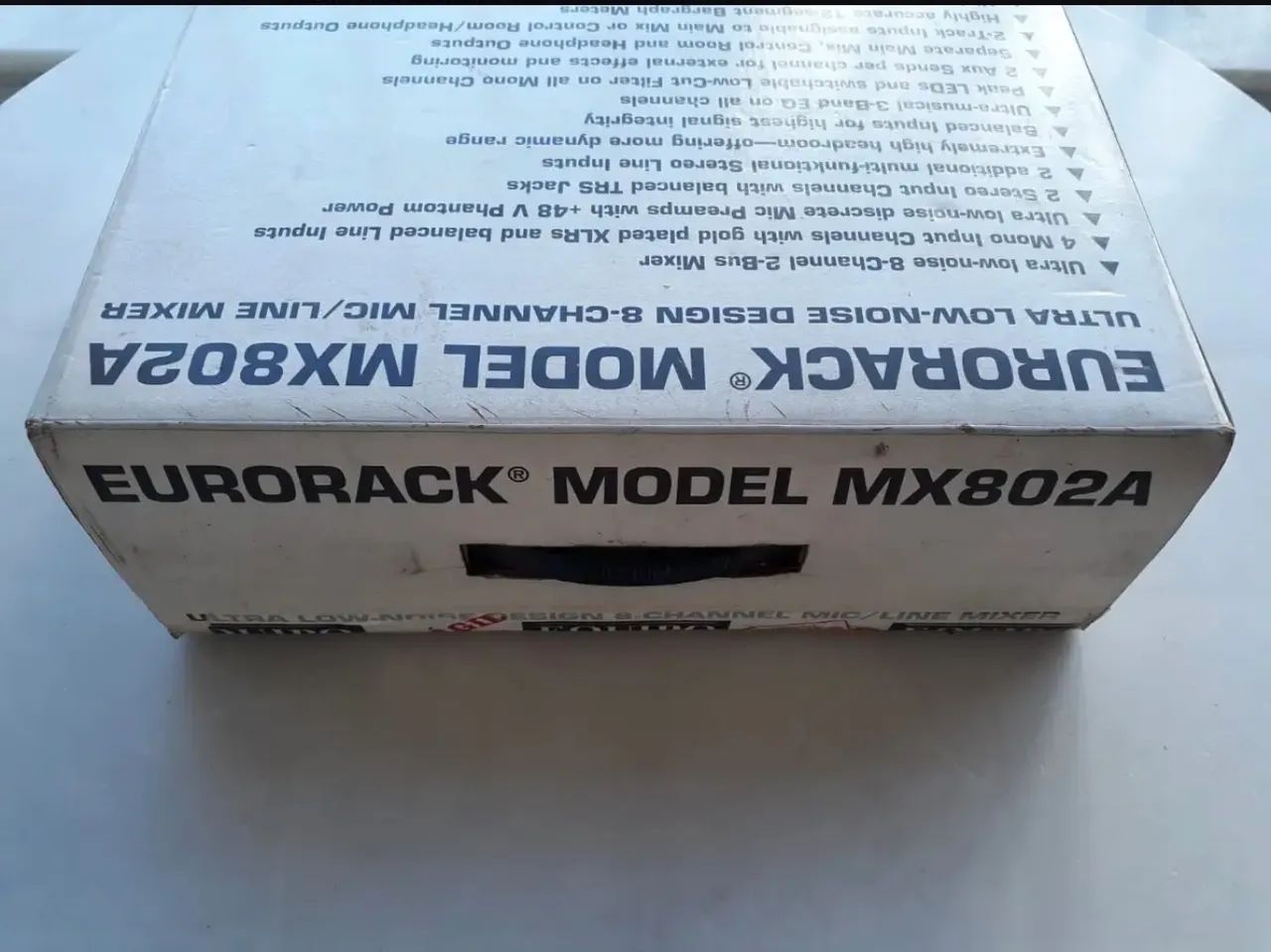 Mesa De Som Behringer Eurorack Modelo Mx 802a - Foto 4