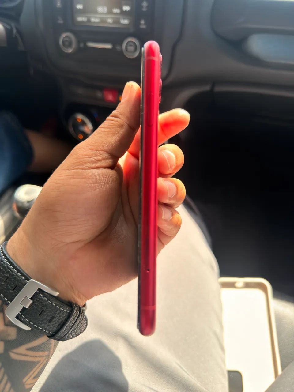 iPhone 11 128GB RED 