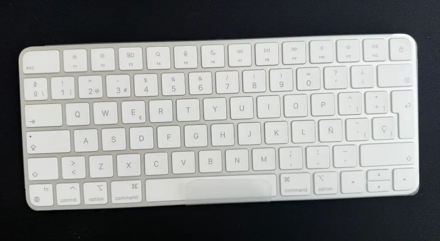 Teclado Apple Espanhol