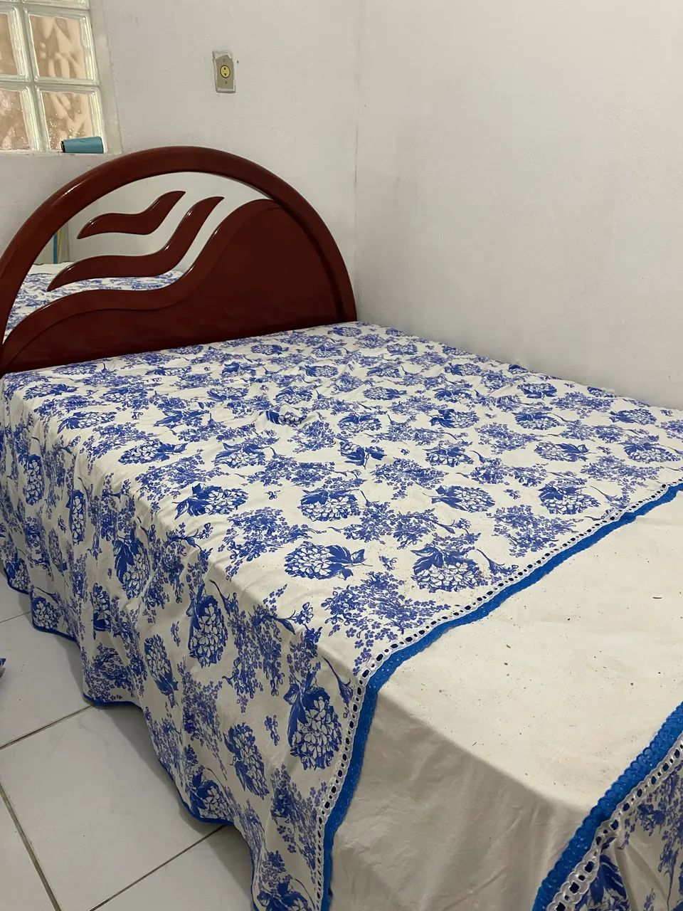 Cama de casal Madeira com espelhos  - Foto 2