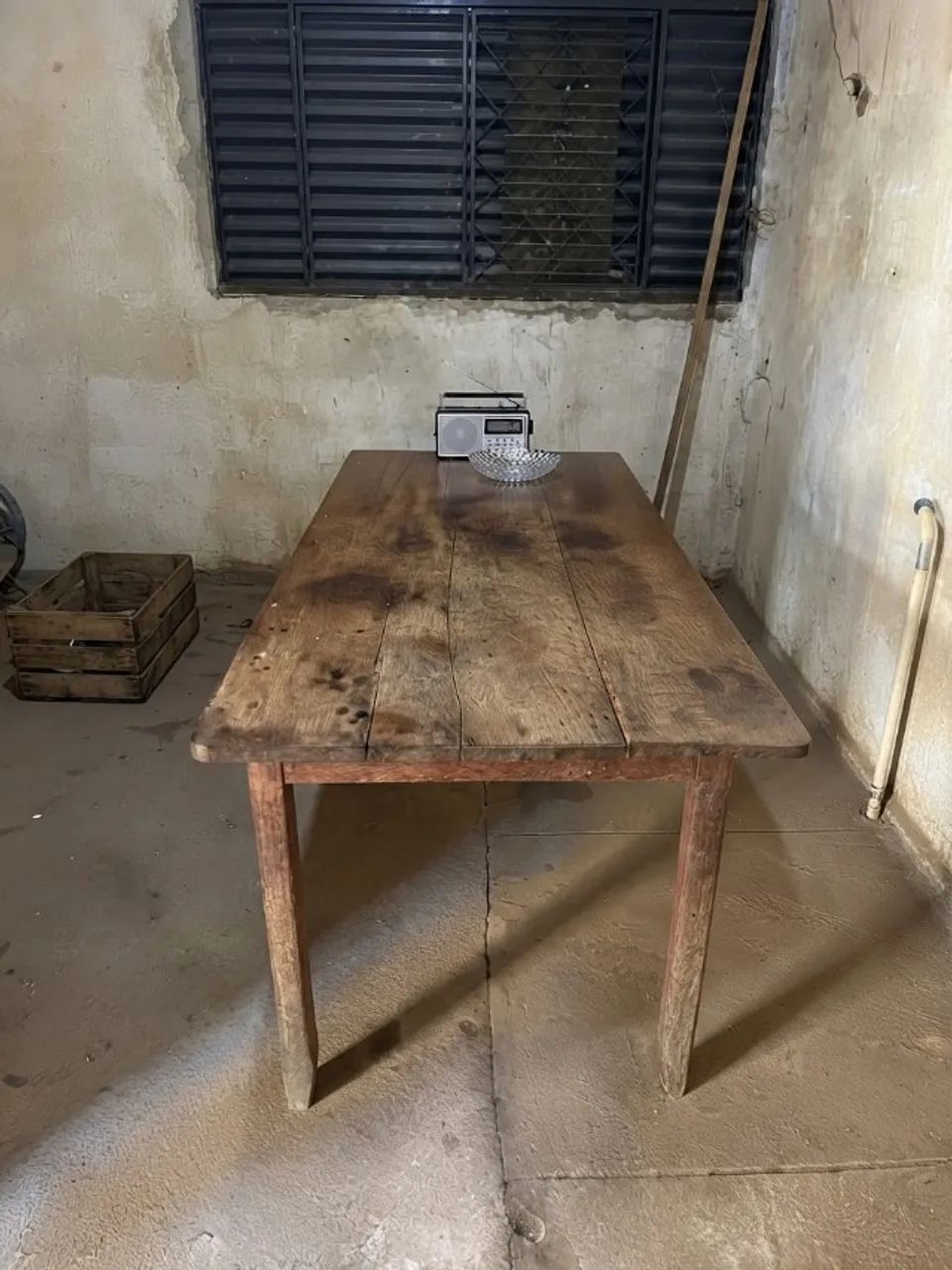 Mesa Usada de Madeira Rústica Maciça 6 Lugares - Grande e Resistente | R$ 500 - Foto 3