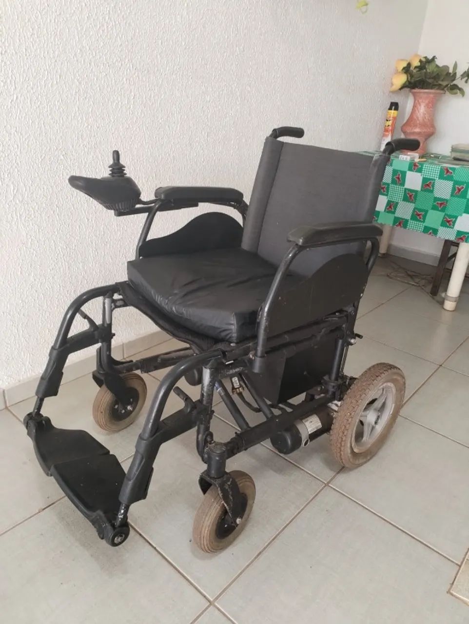 Cadeira de Rodas - Foto 5