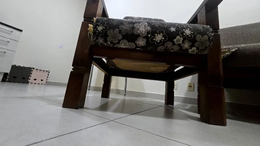Poltrona Madeira Maciça - Foto 2