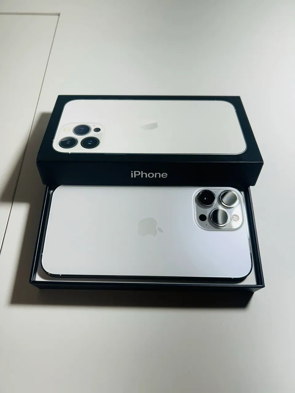 Iphone 13 Pro max - Impecável com Caixa - Foto 5