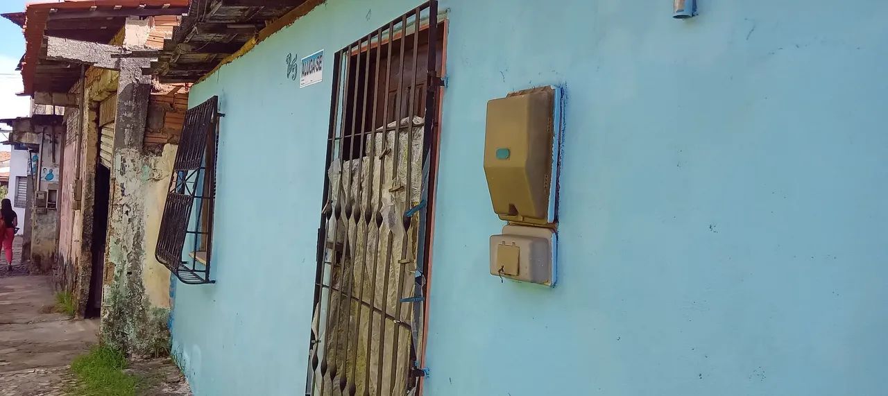 ALUGO CASA CAMBOA