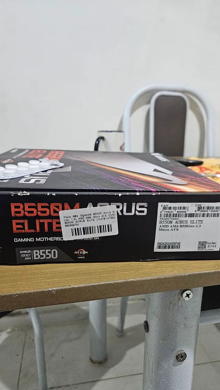 Placa Mãe B550M AORUS ELITE - Foto 3