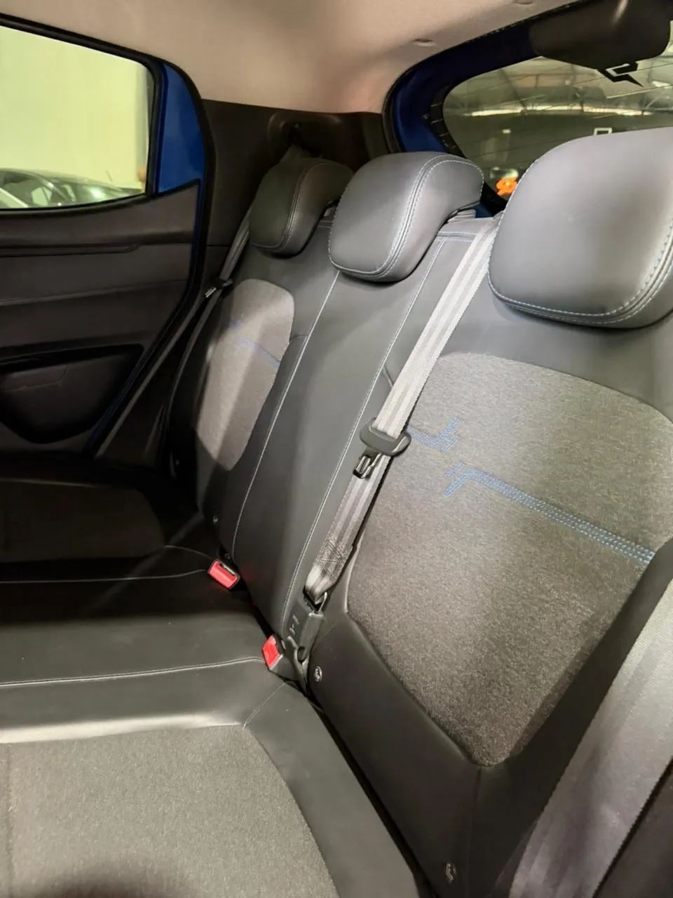 Renault Kwid Intense 1.0 Flex 12V 5P Mec. 2023 - Foto 2