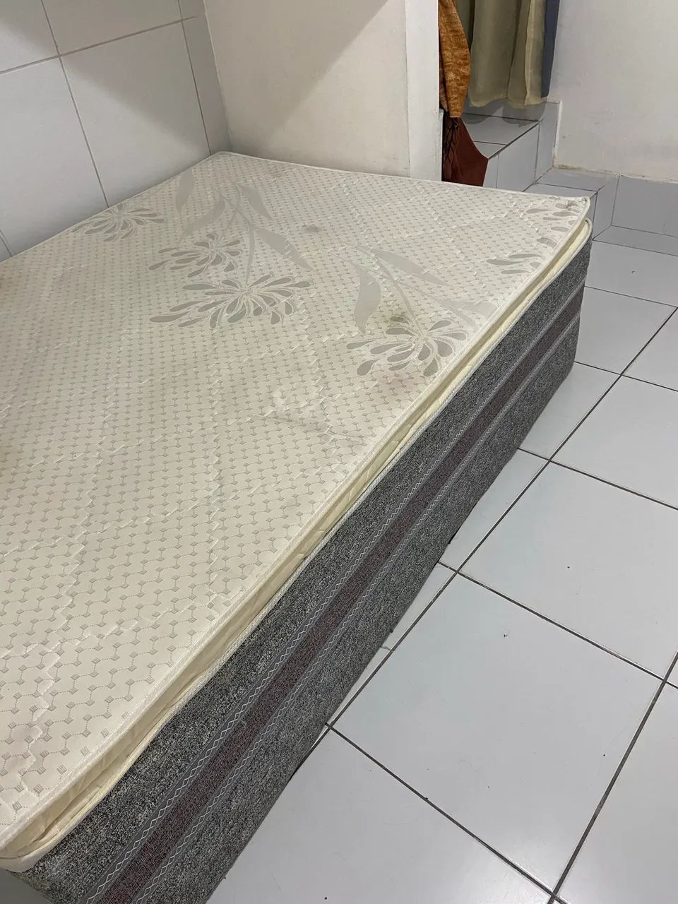 Cama box de casal
