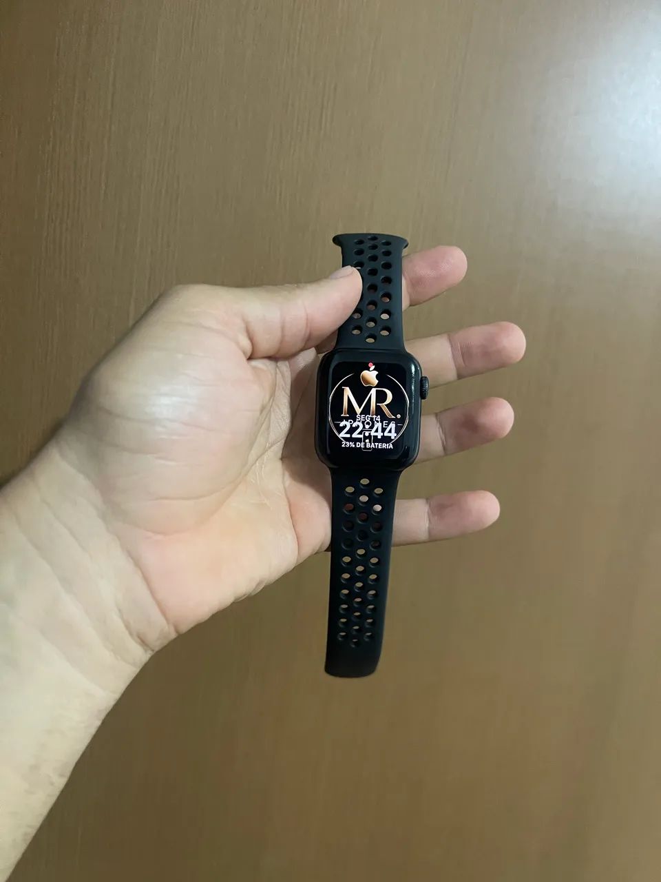 Apple Watch-SE 40mm novinho 700,00