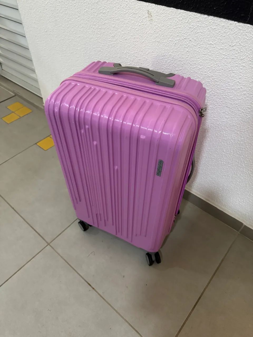 Mala Média para despachar American Tourister