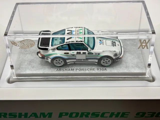 Hot Wheels x Daniel Arsham Porsche 930A - Hobbies e coleções - Boa