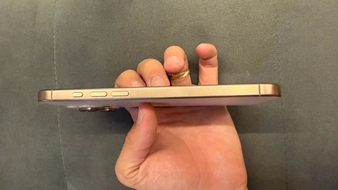 iPhone 16 Pro Max PARTICULAR - Foto 2