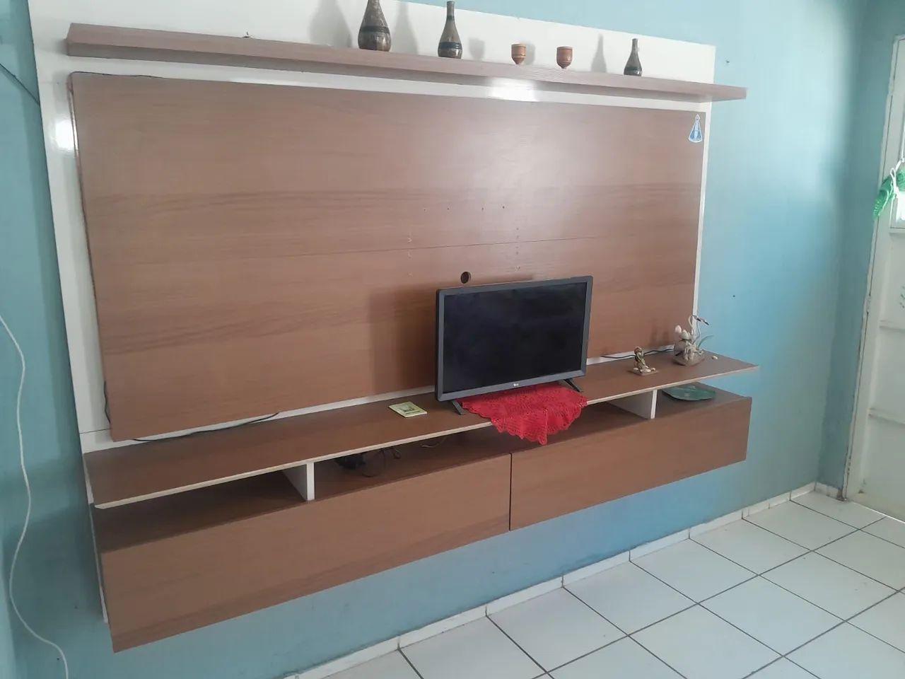 Painel com tv