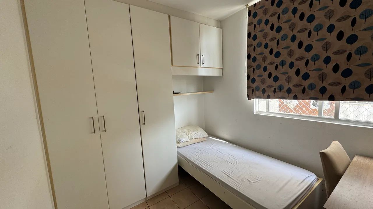 Alugo quarto para mulher com banheiro individual  - Foto 3