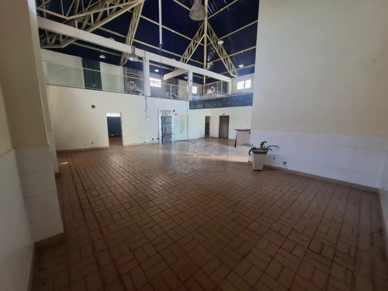 Casa comercial de 450m² com salão para locação - Nova Aliança - Foto 3
