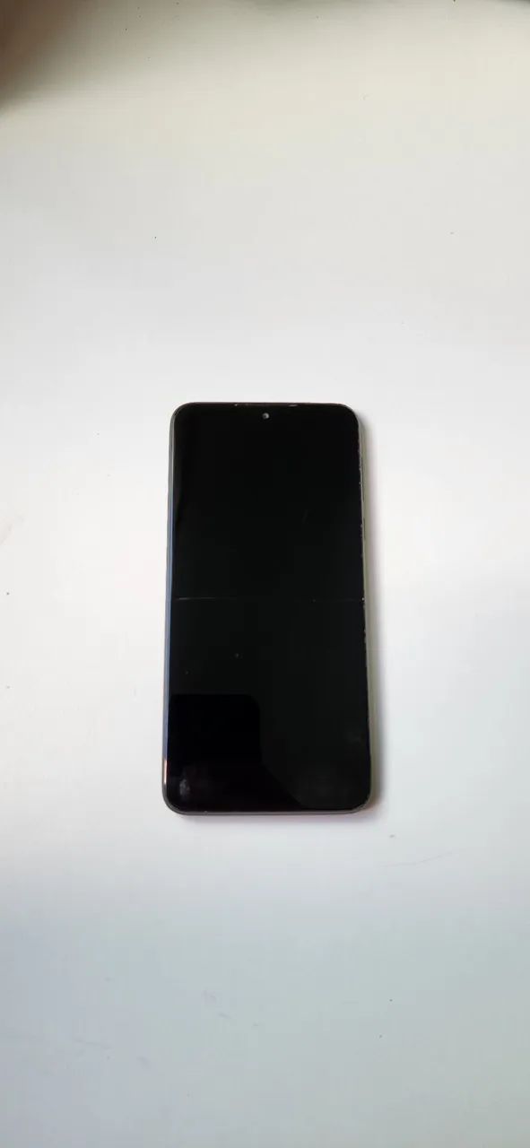 Moto G8 Play usado em bom estado