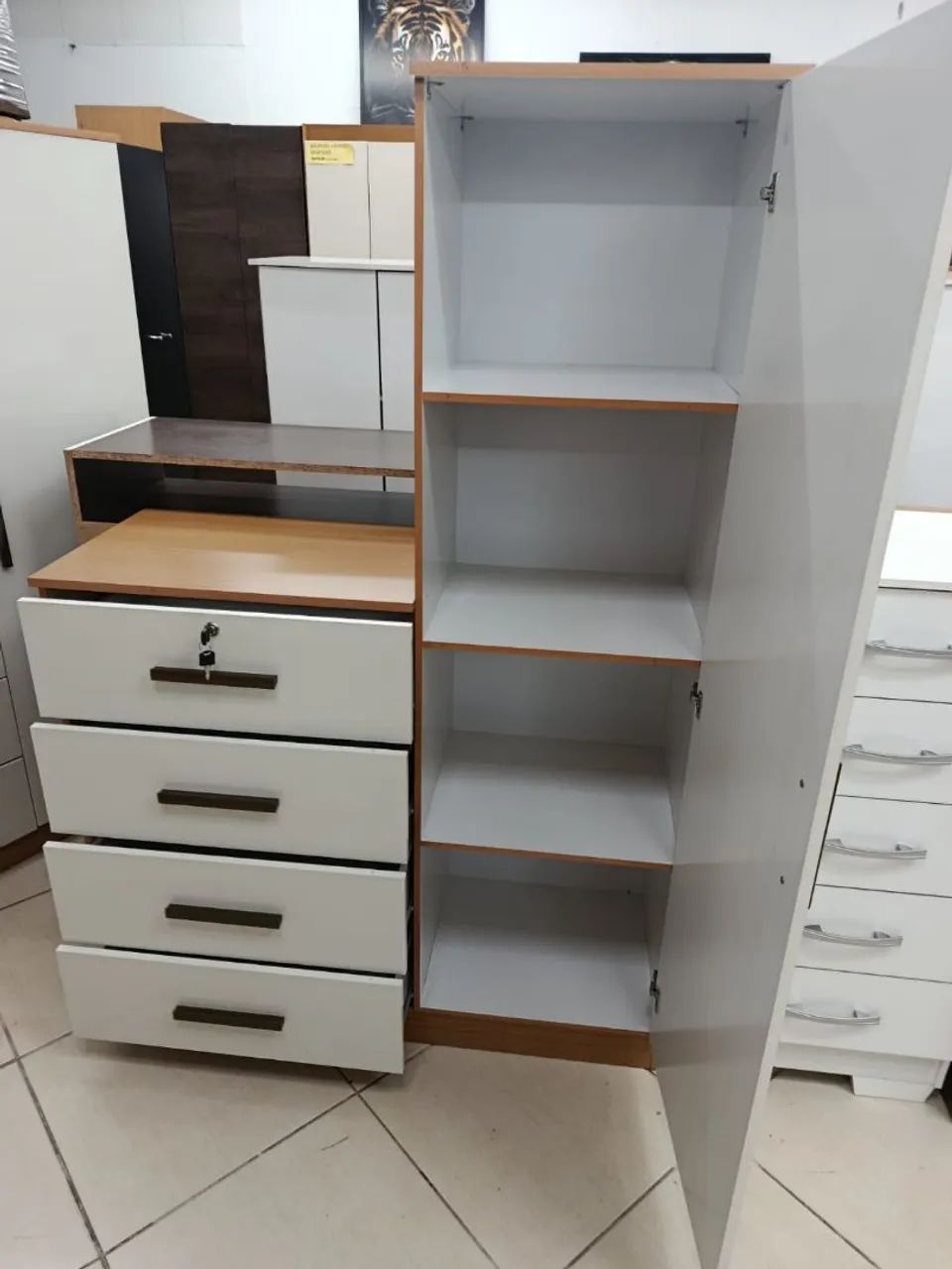 cômoda sapateira com chave <br>Com chave ? - Foto 2