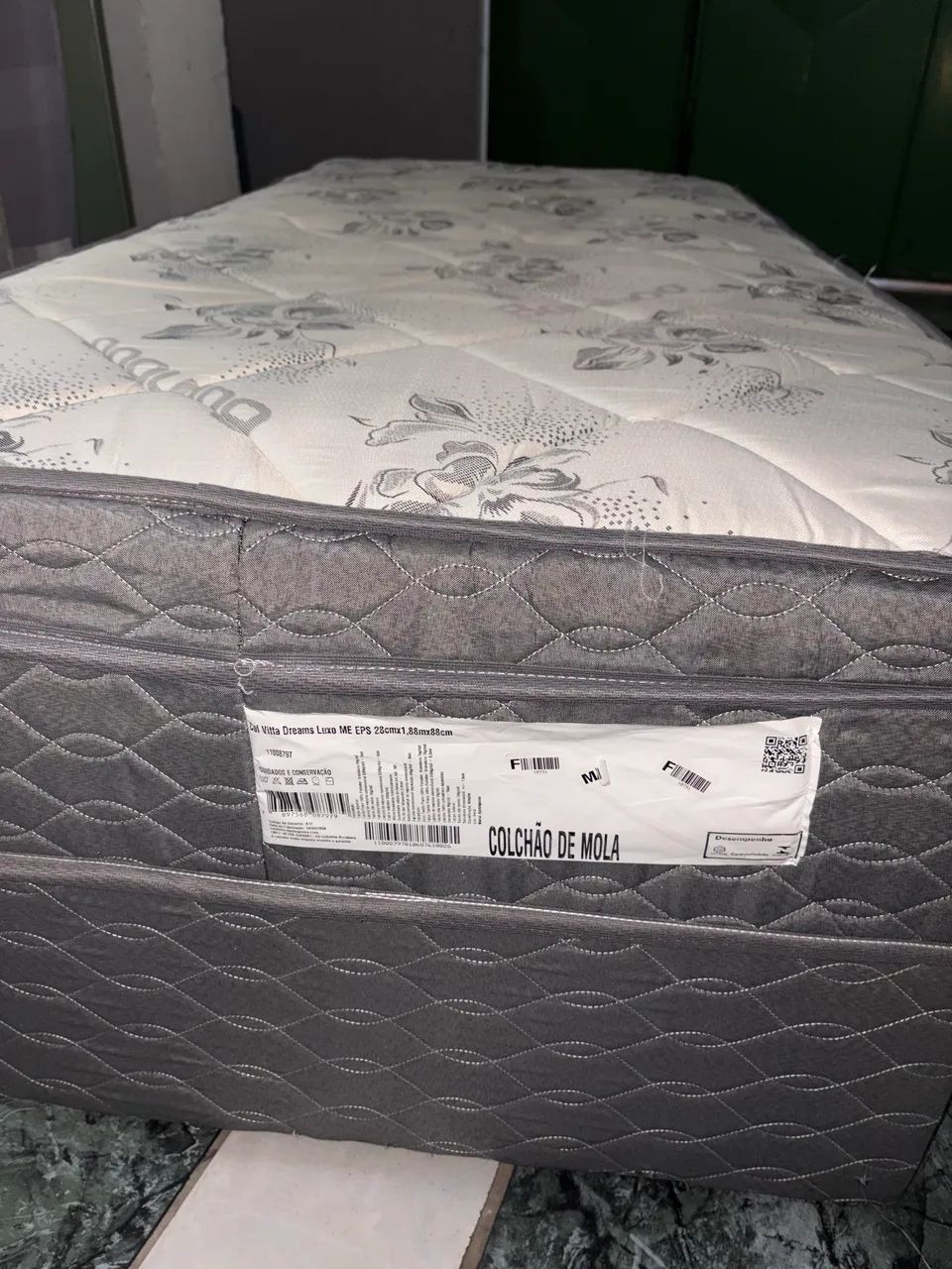 Cama box