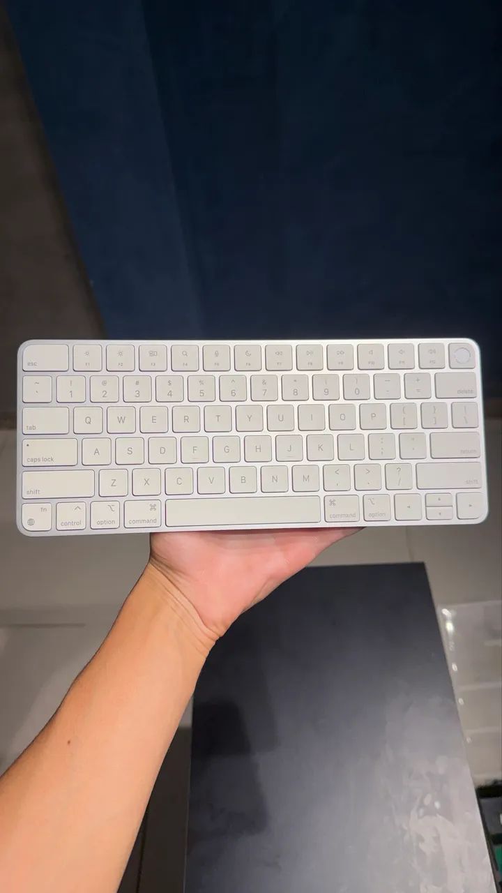 Magic Keyboard Apple  - Foto 2