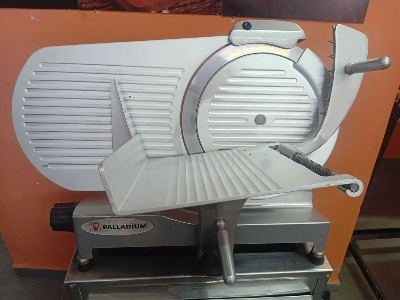 Maquina de cortar frios  - Foto 2