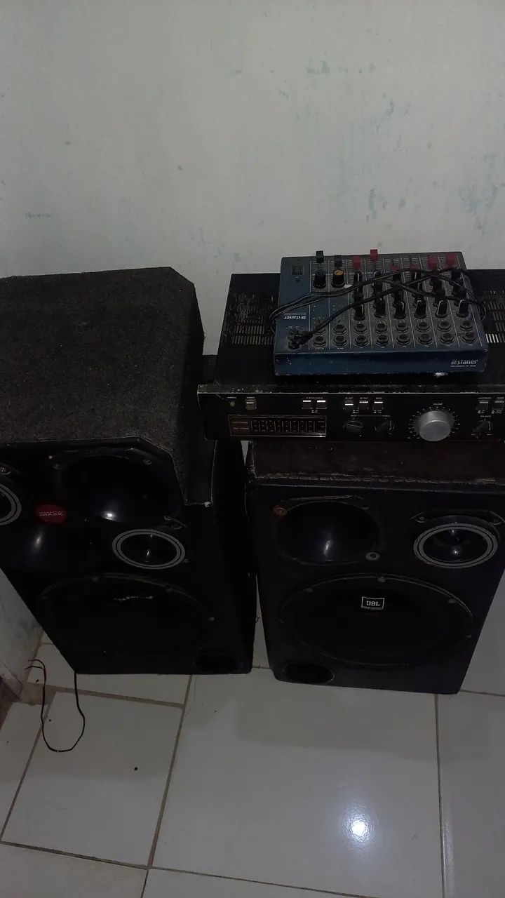 2 cx trio e um box 