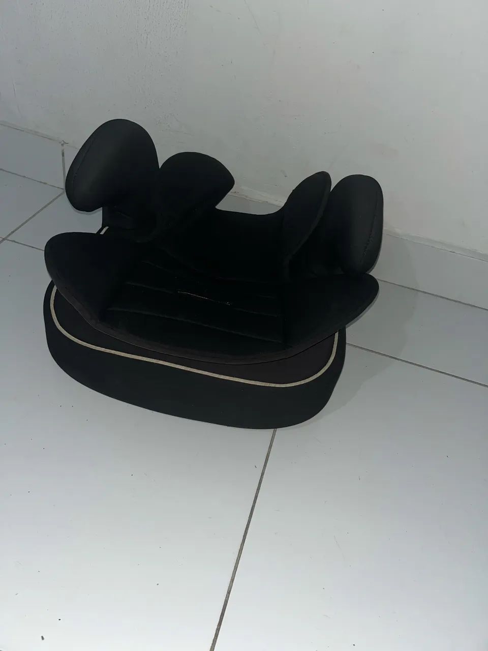 Vendo cadeirinha infantil para carro 2 em 1, assento elevação.  - Foto 2