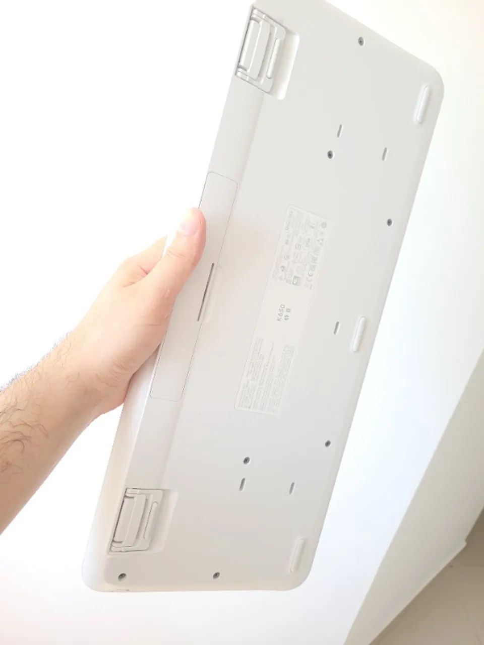 Teclado Logitech Bluetooth em perfeito estado