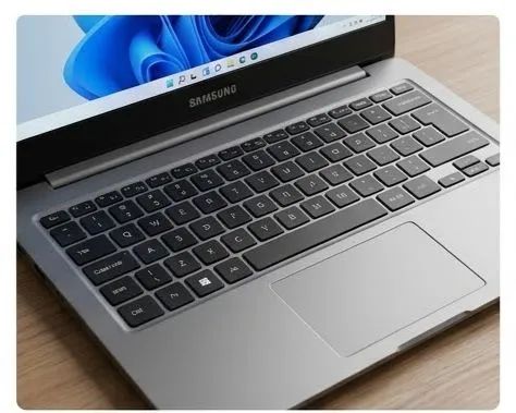 Notebook USADO Samsung Celeron 8GB RAM Windows 11 pro - Foto 2