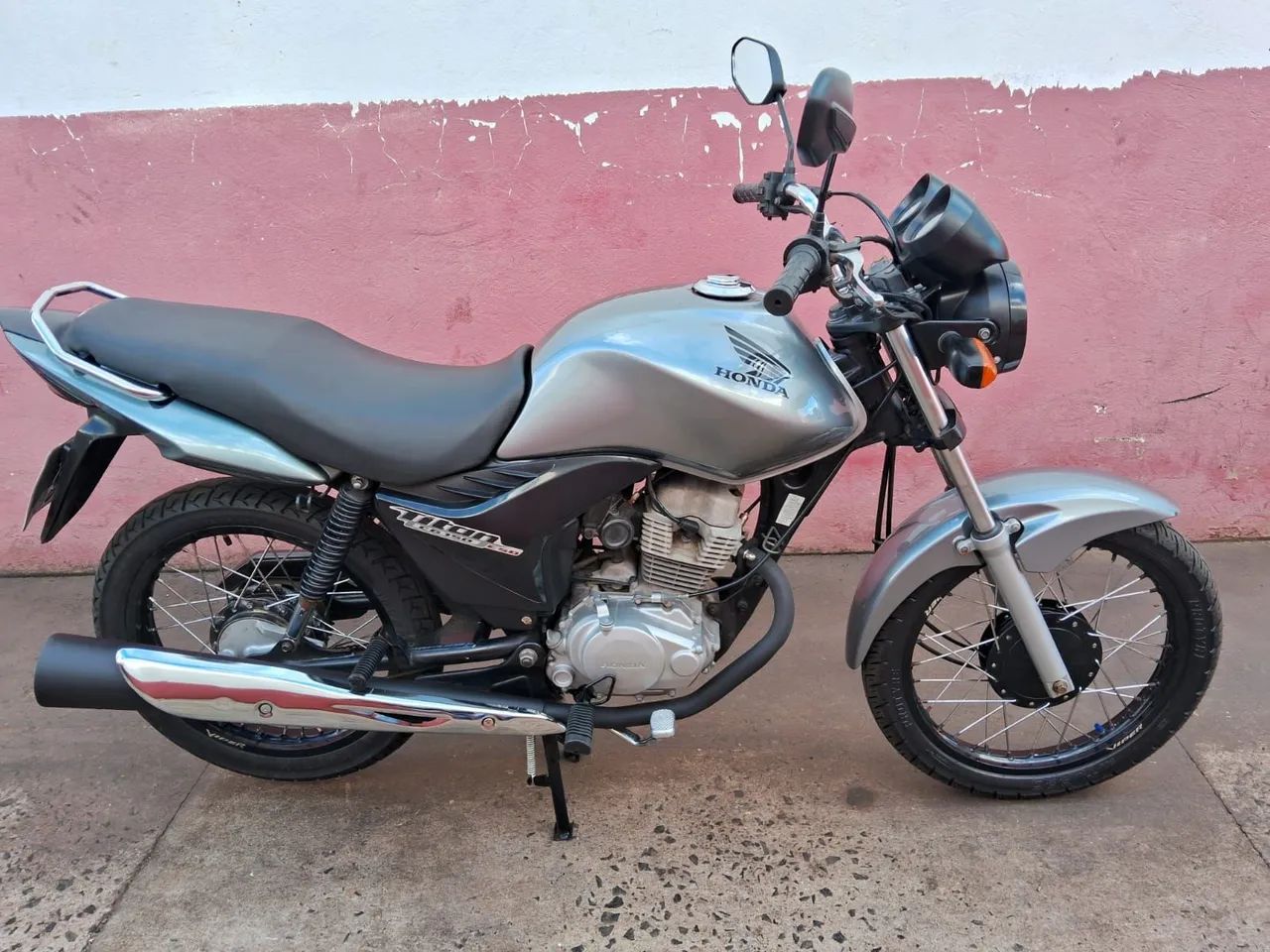 Honda CG 150 - Ano 2011