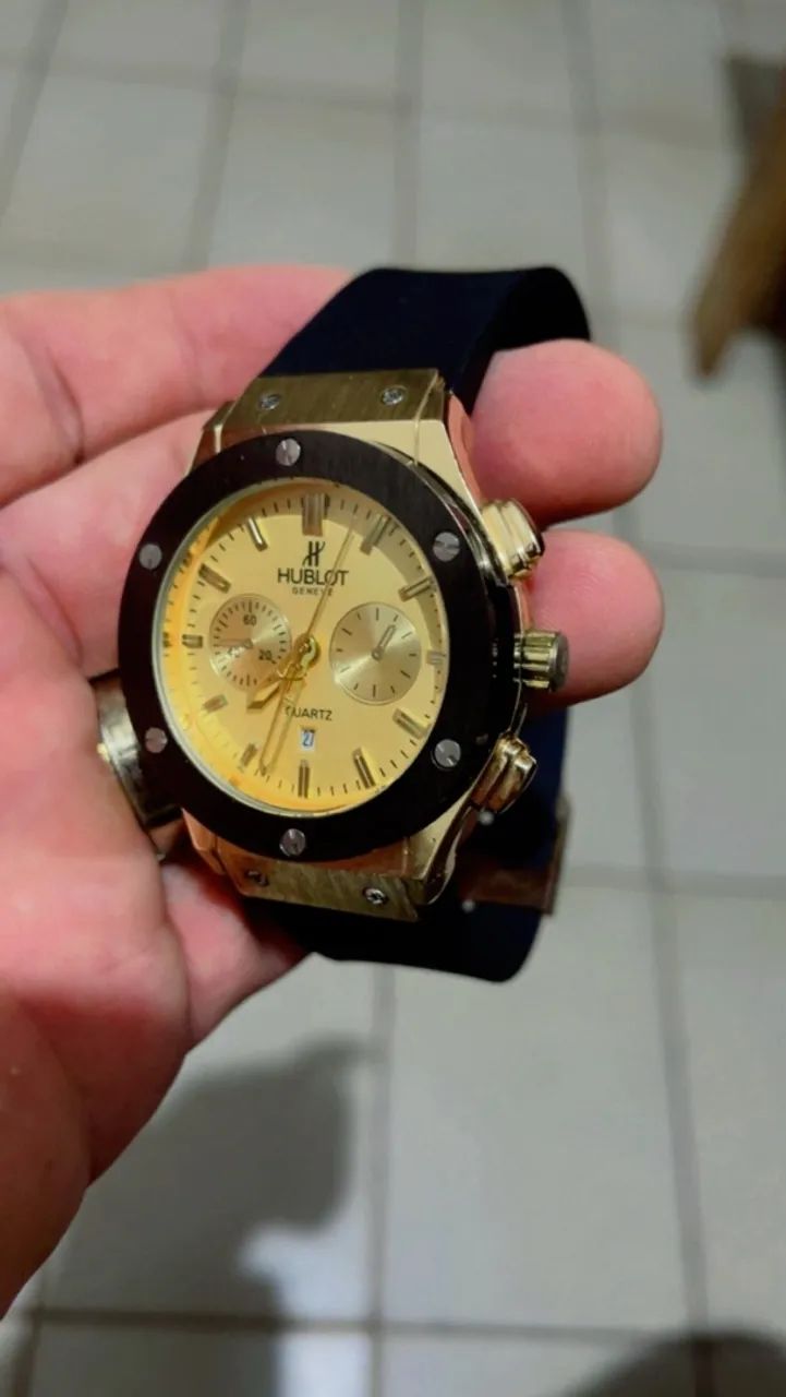 RELÓGIO DOURADO + PULSEIRA BRINDE - Foto 3