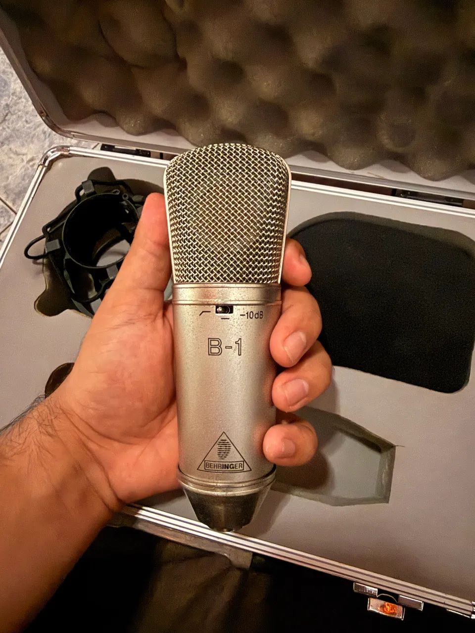 Microfone condensador Behringer B-1 + cabo XLR de brinde  - Foto 3