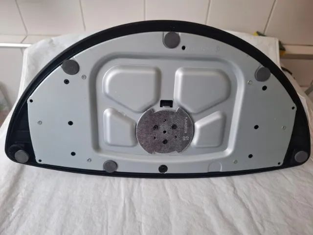 Base Pedestal TV LG 26 polegadas Preto cod MJH406208 - Foto 2