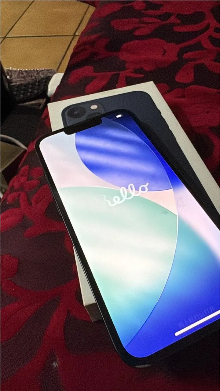 iPhone 13 sem defeito nunca foi assistência  - Foto 2