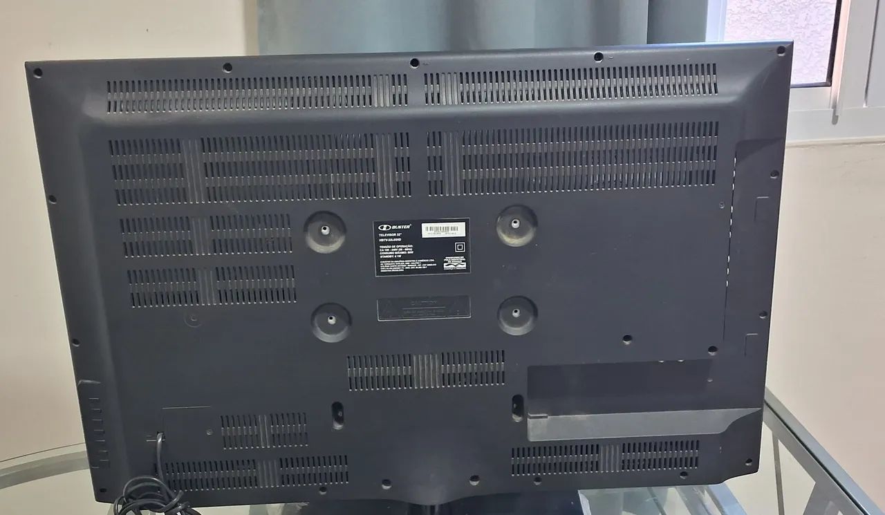 TV HBUSTER 32" LCD - Foto 2