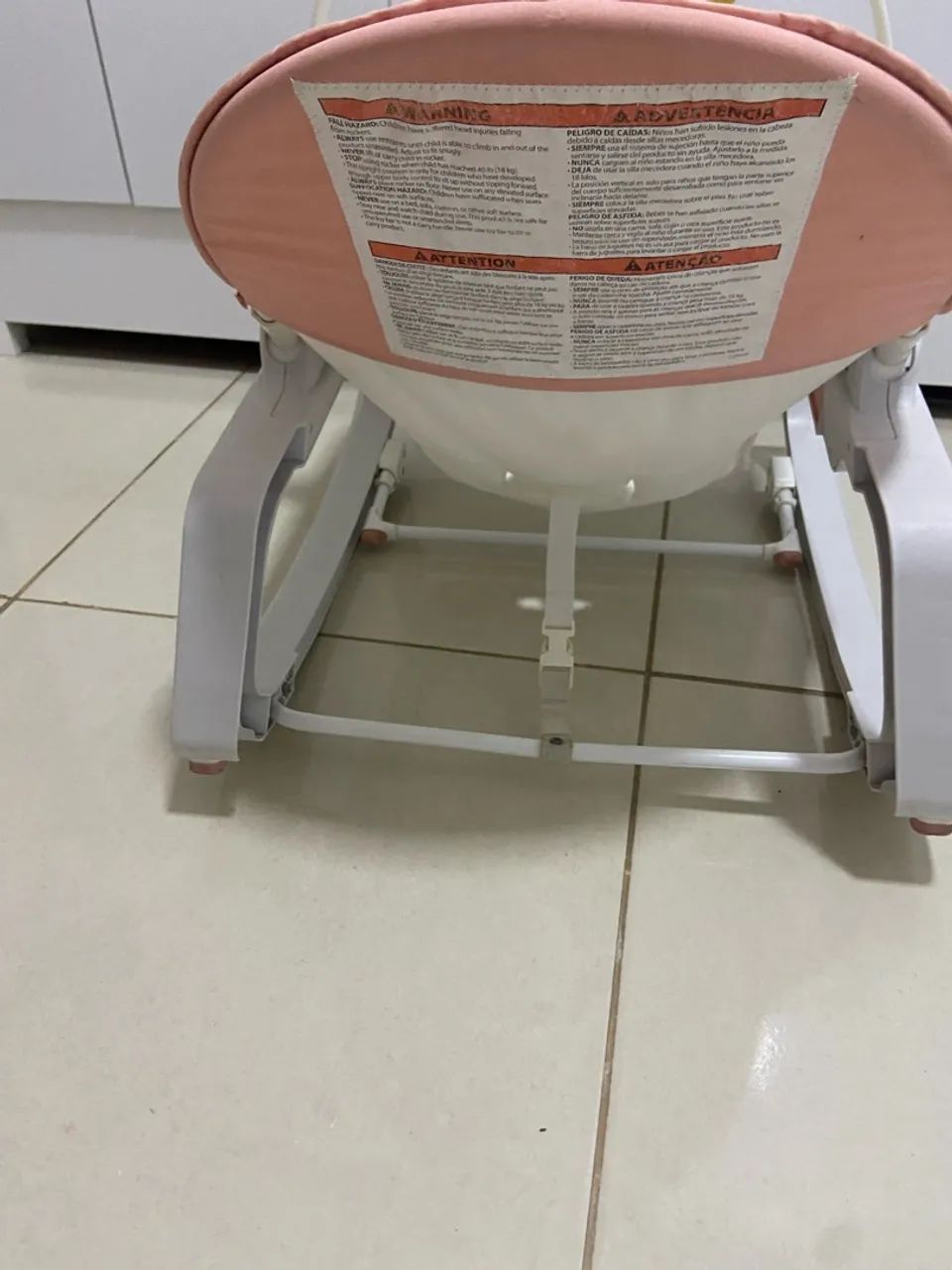 Cadeira de balanço  - Foto 3