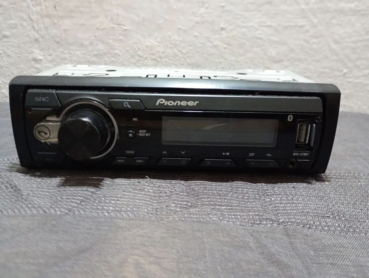 Pioneer USB / Bluetooth 