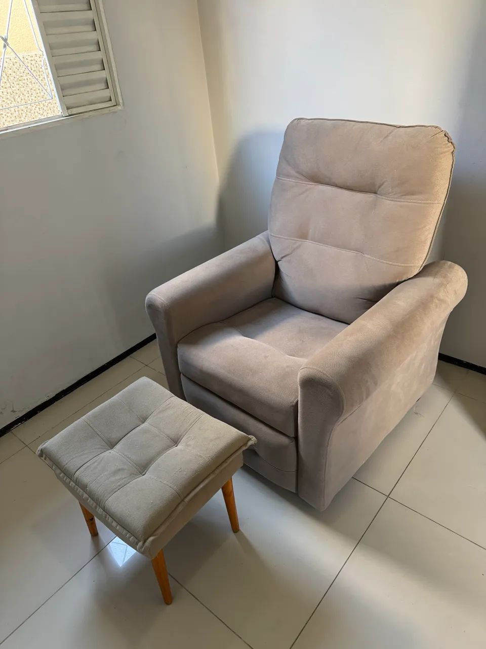 Poltrona reclinável  - Foto 2