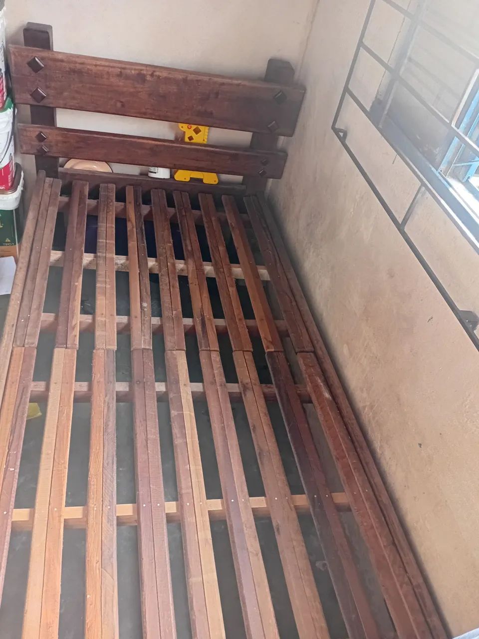 Cama madeira