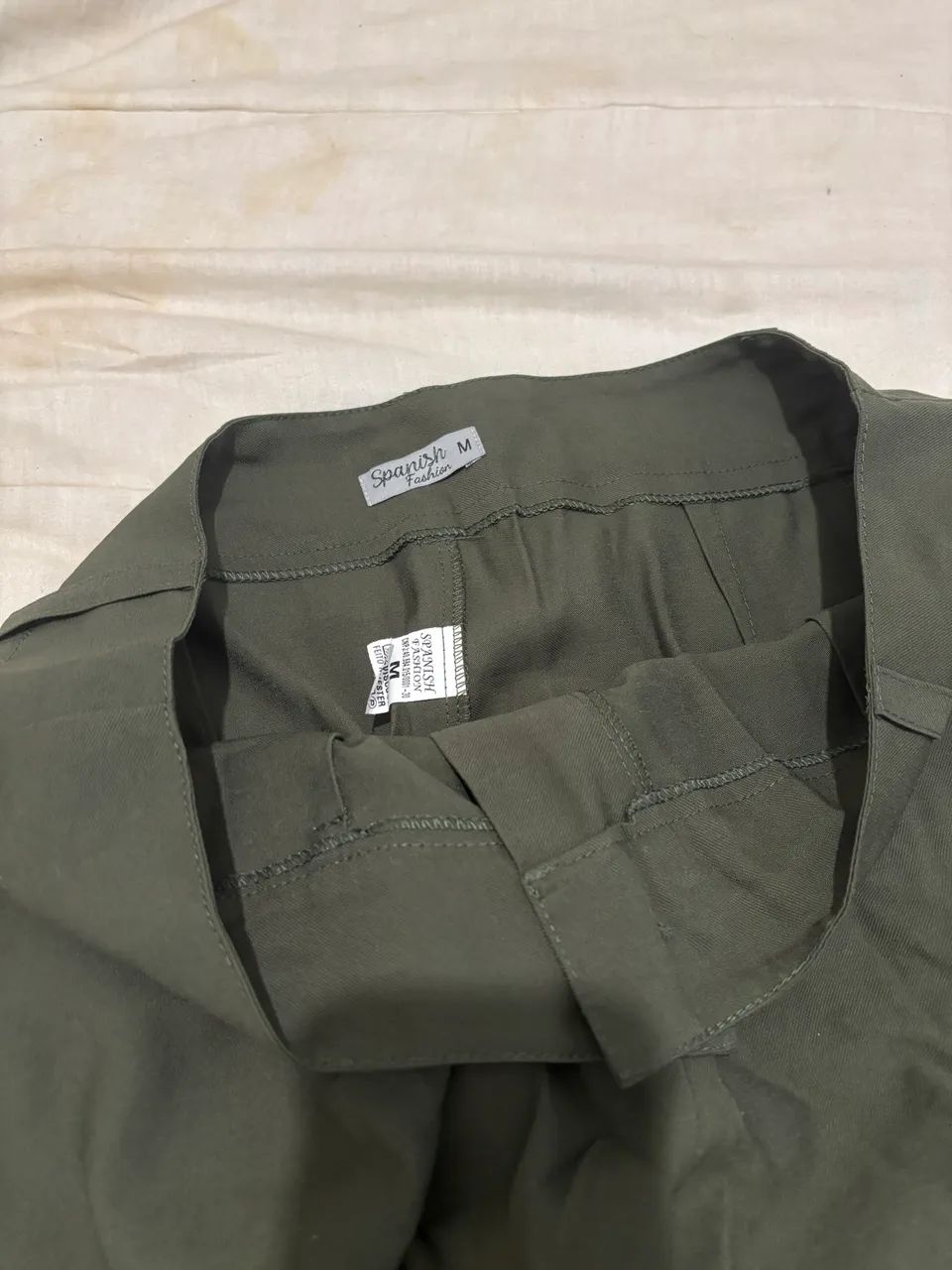 Calça Verde Militar Feminina M (veste G) - Nunca Usada - Foto 2