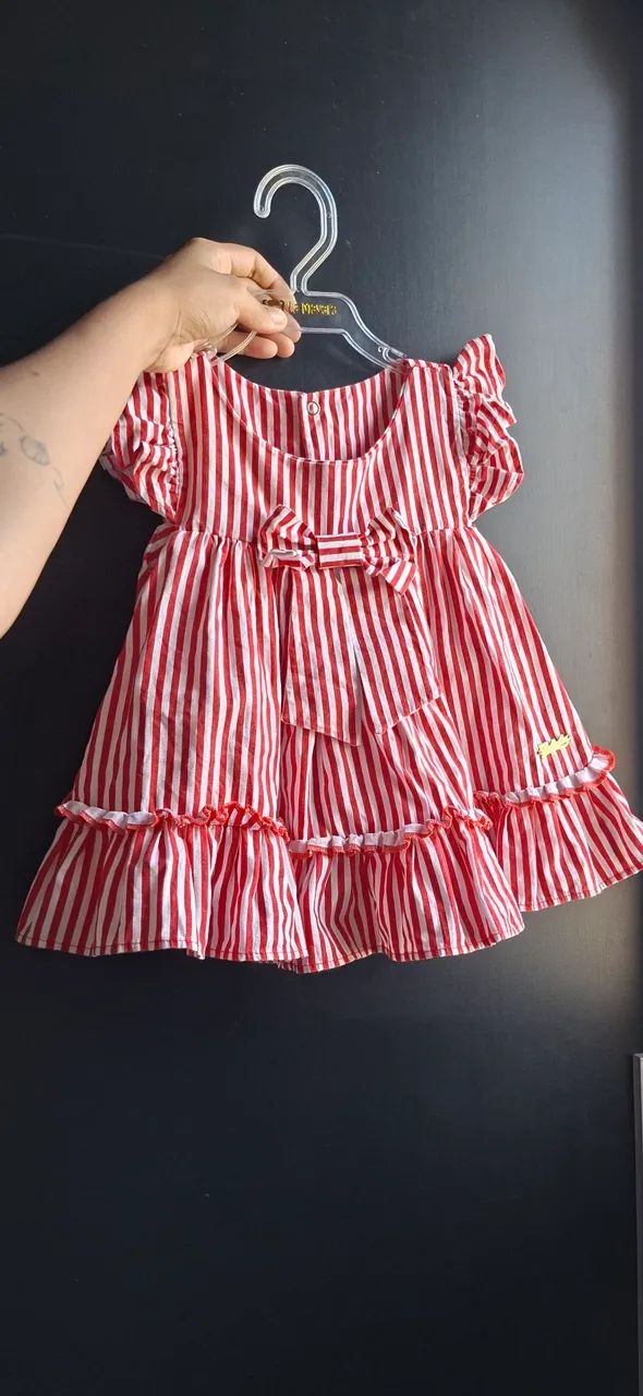 4 Vestidos para bebês  - Foto 2