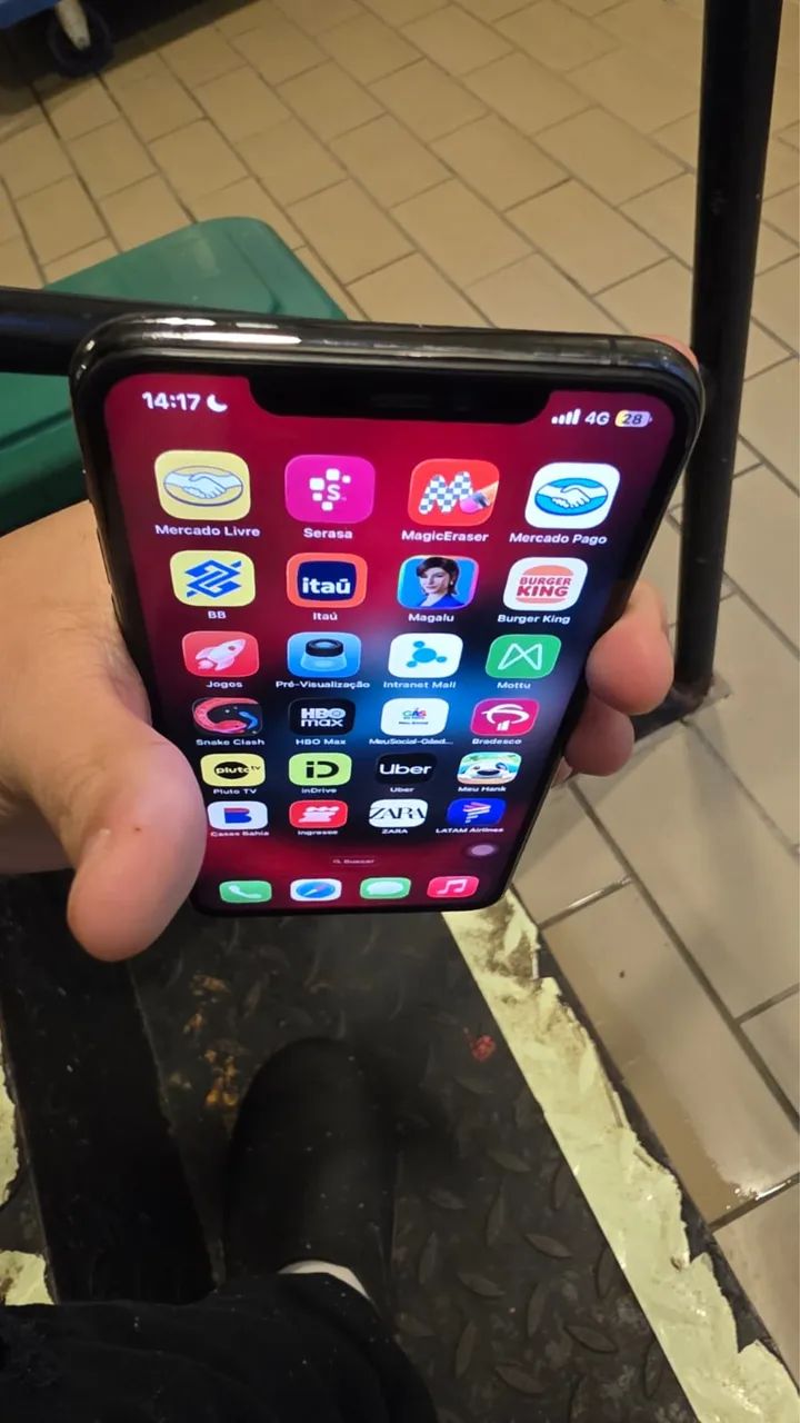 Vendo iPhone 11 Pro Max  - Foto 2