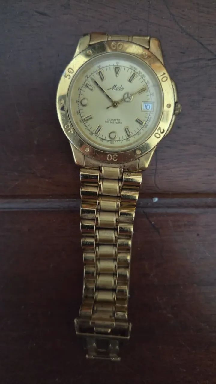 Relógio Mido quartz 50 meters dourado com pulseira original e numeração - Foto 2