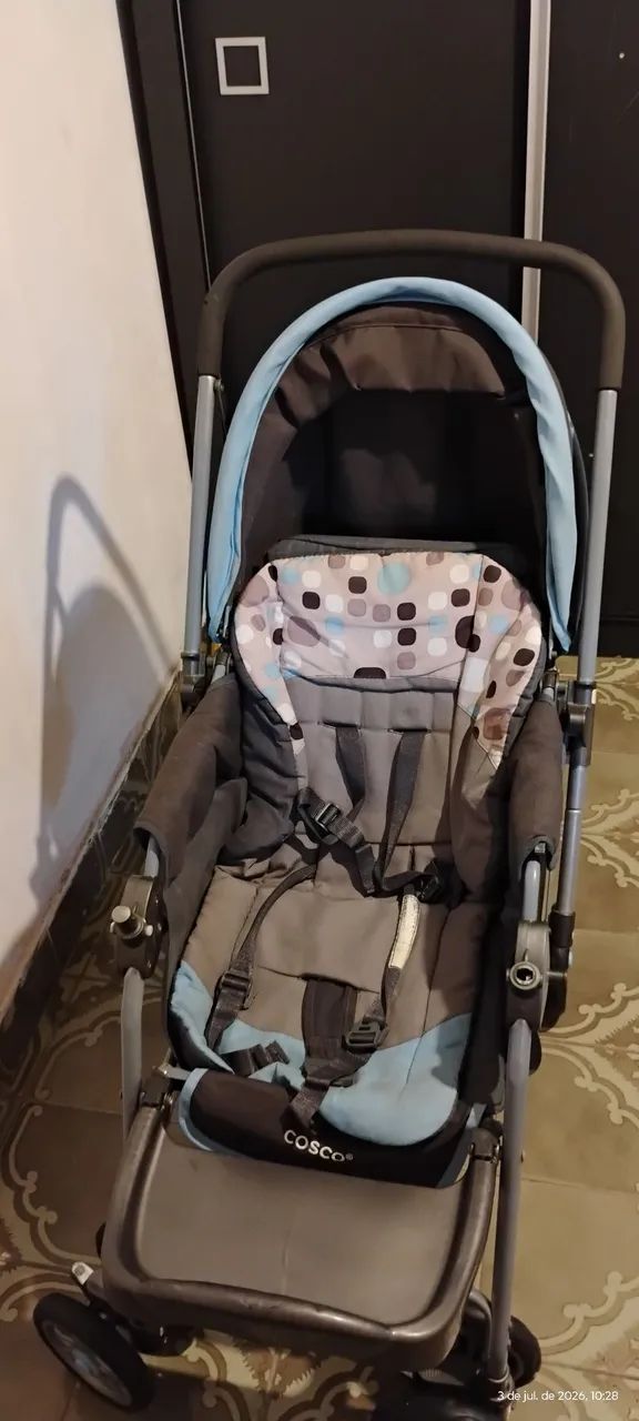 Vende-se carrinho de bebê 