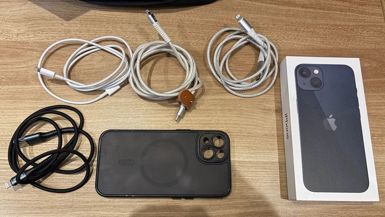 IPhone 13 128 GB - Com acessórios - Foto 4