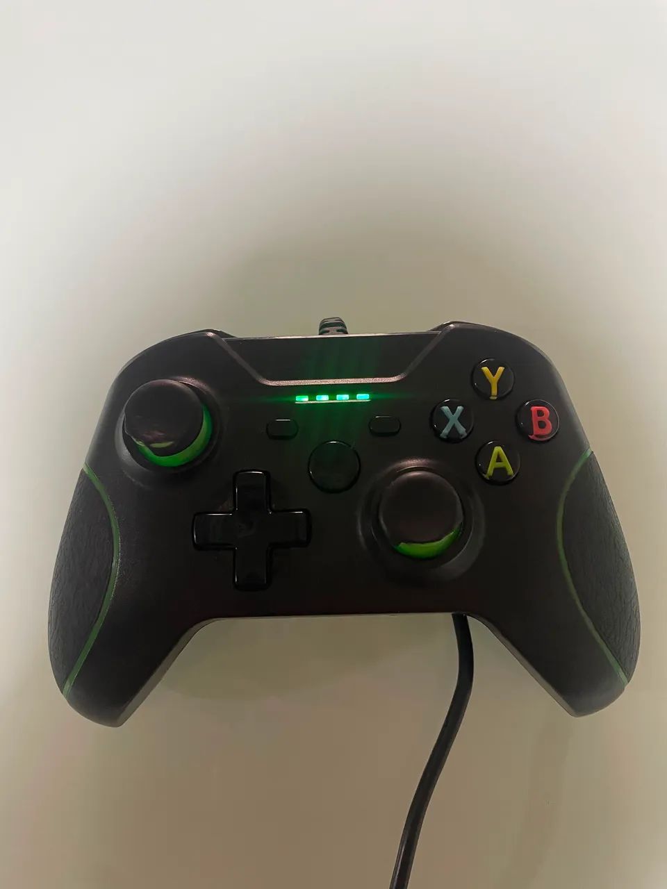 Vendo Xbox One ,2 controles  - Foto 2