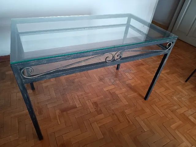 mesa de jantar clássica ferro com vidro duplo e três cadeiras - Foto 2