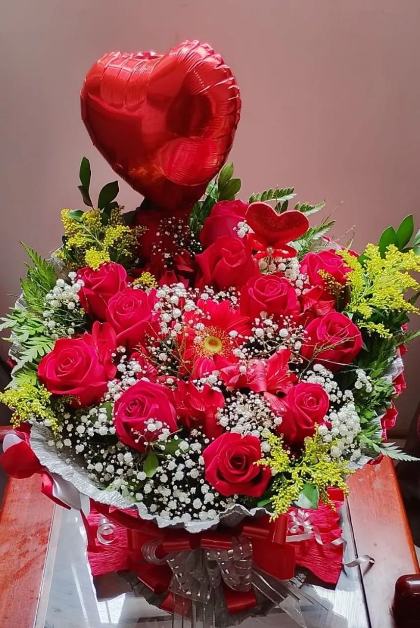 Buquê de 12 rosas vermelhas - Foto 2
